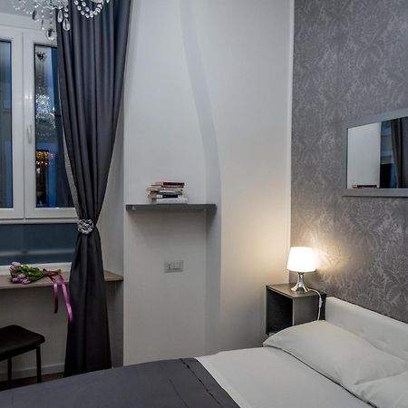 Inside Roma Rooms מראה חיצוני תמונה