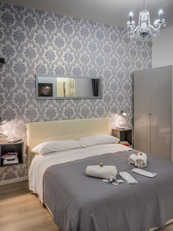Inside Roma Rooms מראה חיצוני תמונה