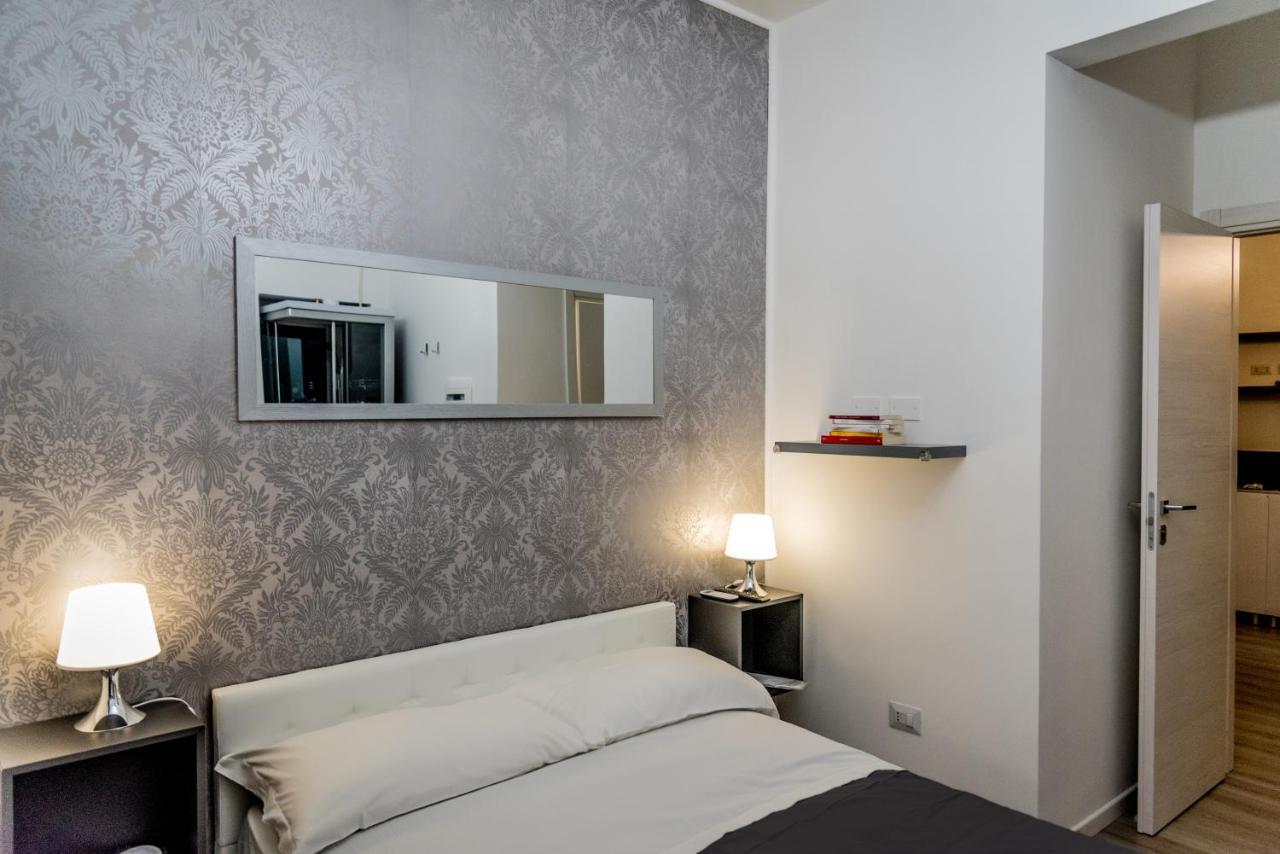 Inside Roma Rooms מראה חיצוני תמונה