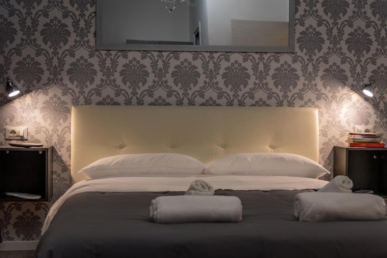 Inside Roma Rooms מראה חיצוני תמונה