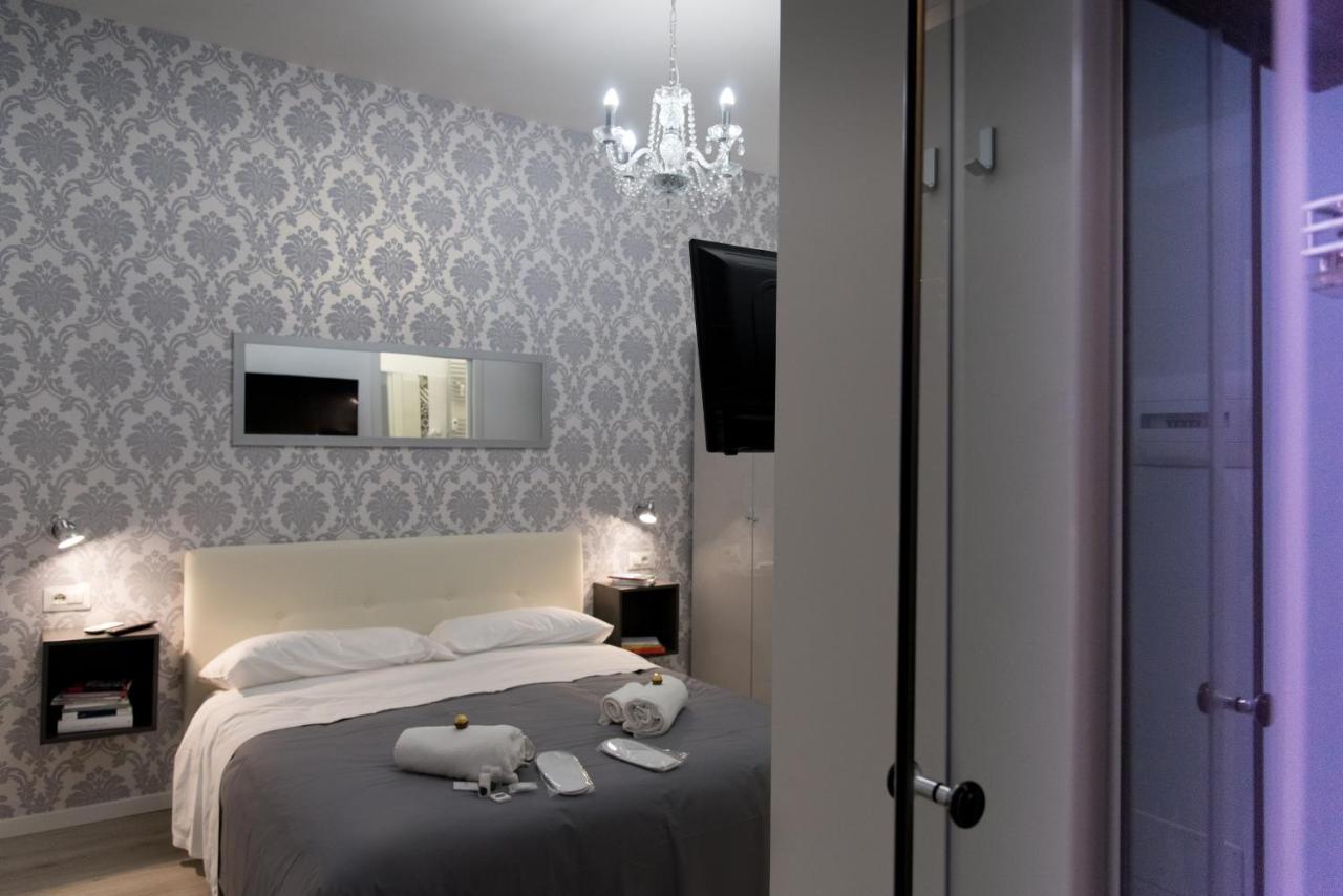 Inside Roma Rooms מראה חיצוני תמונה